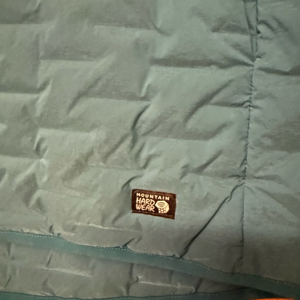 Mountain Hardwear Blue Quilted Jacket - Picture 2 of 9